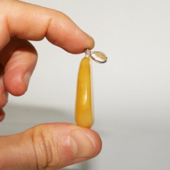 Natural BALTIC Amber Pendant, 100% Real Genuine Butter Amber, Royal Amber - Picture 7 of 7